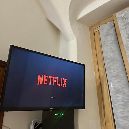 Flat In City Centre Tirano - 10 Minutes From Train Station מראה חיצוני תמונה